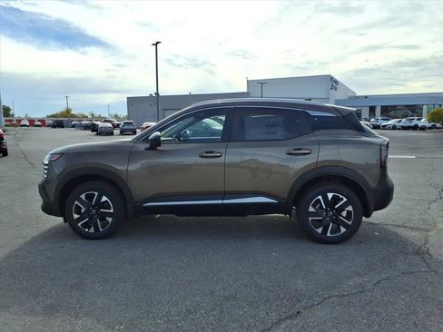 New 2026 Nissan Kicks SV w/ Cold Weather Package AWD/4WD image 23