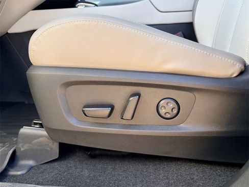 New 2026 INFINITI QX60 Luxe image 20