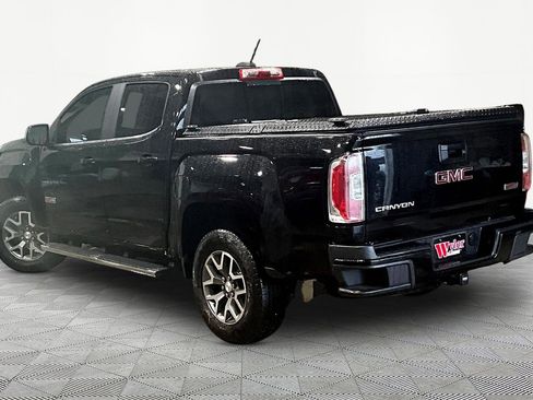 Used 2016 GMC Canyon SLE w/ All Terrain Package AWD/4WD image 4