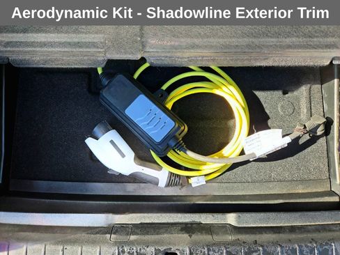 Used 2018 BMW 740e xDrive w/ M Sport Package image 23