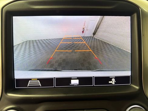 Used 2020 Chevrolet Silverado 1500 RST image 24