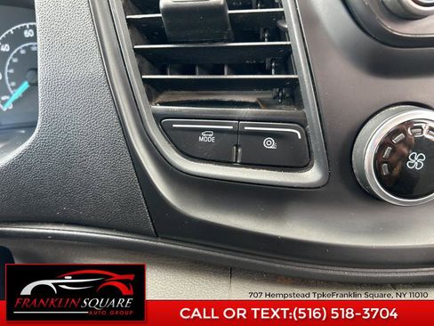 Used 2022 Ford Transit 250 Medium Roof image 58