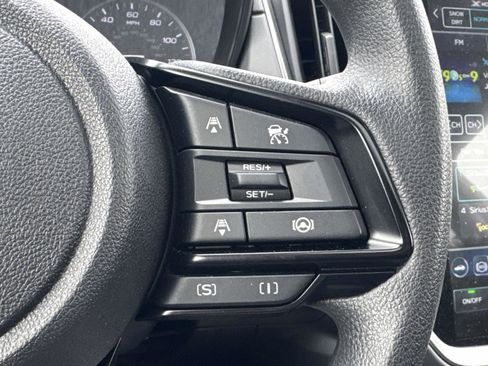 Certified 2025 Subaru Crosstrek 2.0i Premium image 19