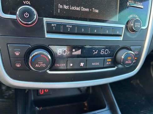 Used 2017 Nissan Altima 2.5 SV FWD image 27