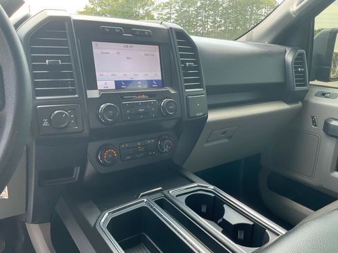 Used 2020 Ford F150 XL w/ Equipment Group 101A Mid AWD/4WD image 21