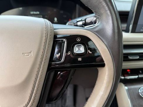 Used 2020 Lincoln Aviator Reserve w/ Equipment Group 202A image 37