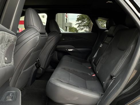 Used 2024 Lexus RX 500h F Sport w/ Convenience Package AWD/4WD image 14