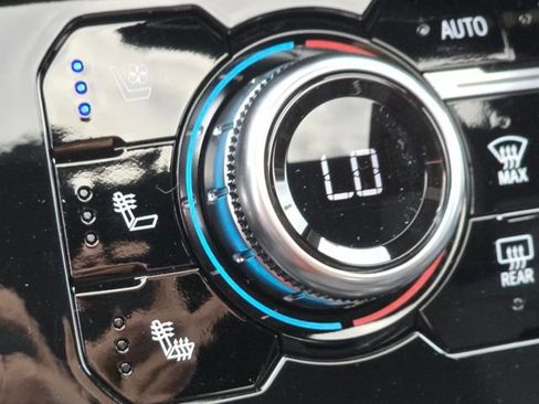 New 2026 GMC Sierra 3500 AT4 w/ AT4 Premium Plus Package AWD/4WD image 36