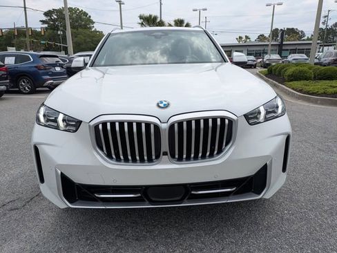 Used 2024 BMW X5 xDrive40i w/ Premium Package AWD/4WD image 9