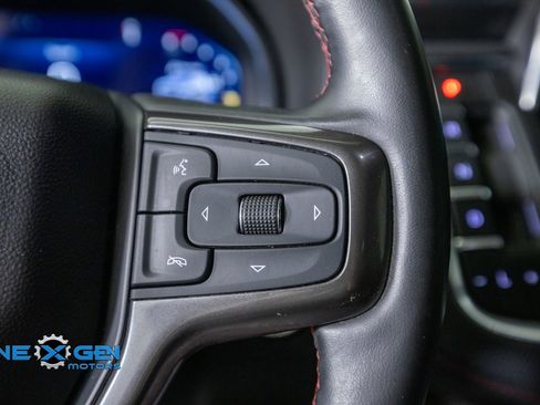 Used 2023 Chevrolet Suburban RST w/ Luxury Package AWD/4WD image 15