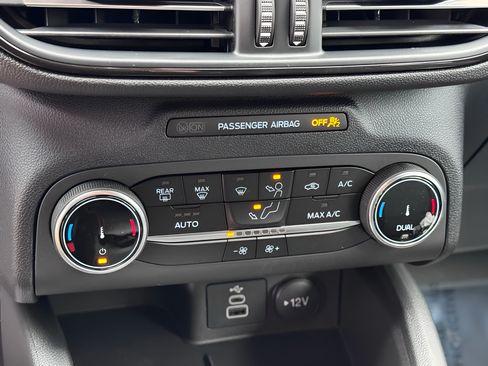 New 2026 Ford Escape ST-Line FWD image 17