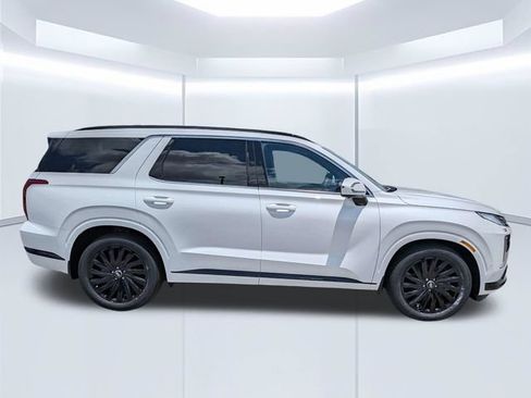 Used 2025 Hyundai Palisade Calligraphy AWD/4WD image 3