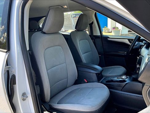 Used 2021 Ford Escape S image 7