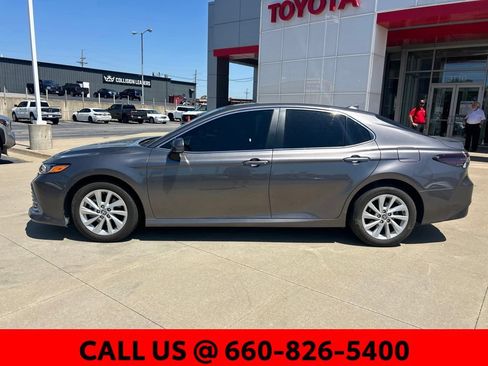 Used 2023 Toyota Camry LE w/ Convenience Package AWD/4WD image 10