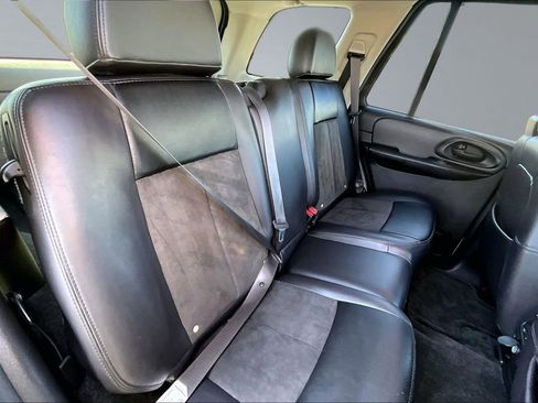 Used 2008 Chevrolet TrailBlazer SS w/ Sun And 6-Disc Cd Package image 26