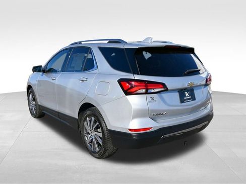 Used 2022 Chevrolet Equinox Premier FWD image 8
