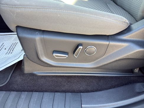 Used 2018 Ford F150 XLT w/ Equipment Group 302A Luxury image 13