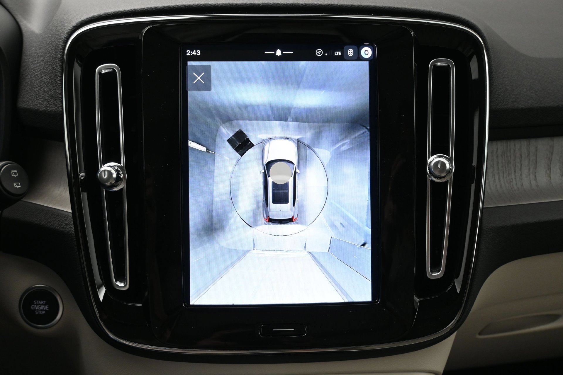 New 2026 Volvo XC40 B4 Plus w/ Protection Package Premier FWD image 20
