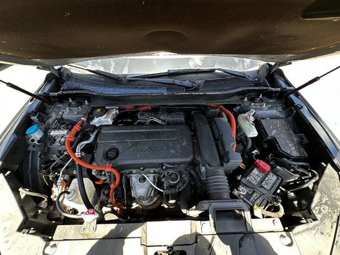 Used 2024 Honda CR-V Sport image 15