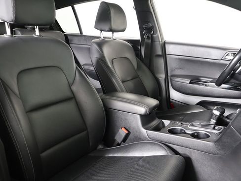 Used 2022 Kia Sportage Nightfall Edition w/ Nighfall AWD Premium Package image 31