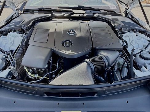 Used 2024 Mercedes-Benz CLE 300 4MATIC Coupe image 31