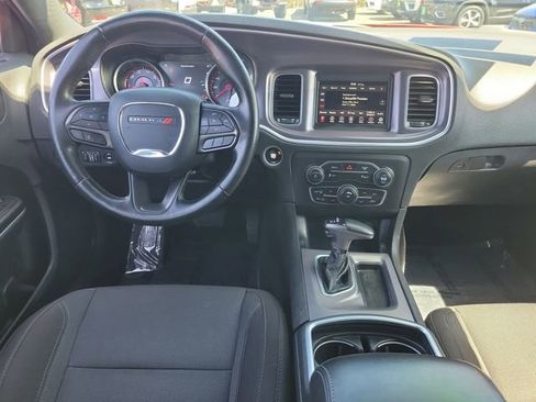Certified 2020 Dodge Charger SXT RWD image 9