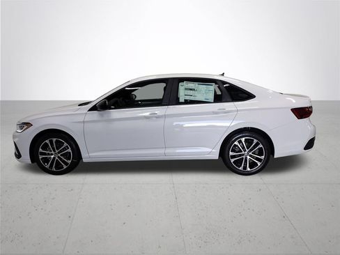 New 2026 Volkswagen Jetta Sport FWD image 10