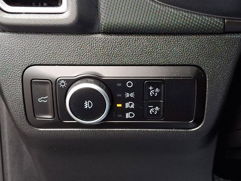 Used 2025 Ford Bronco Sport Outer Banks w/ Outer Banks Tech Package+ AWD/4WD image 24