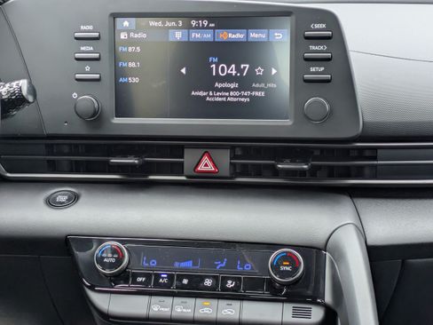 New 2026 Hyundai Elantra Sport FWD image 18
