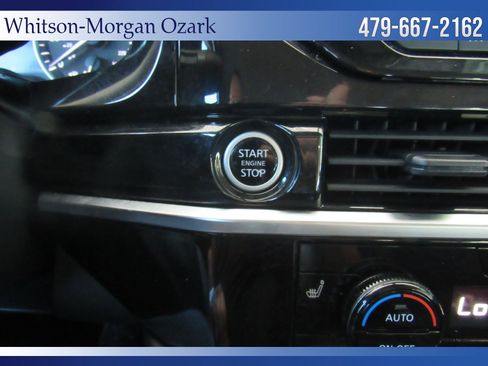 Used 2022 Nissan Pathfinder SV FWD image 44