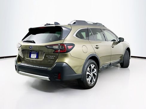 Used 2022 Subaru Outback Touring AWD/4WD image 7