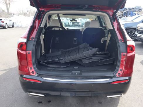 Used 2023 Buick Enclave Essence w/ Experience Buick Package image 29
