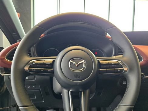 New 2026 MAZDA MAZDA3 2.5 S Hatchback w/ Premium Pkg image 31