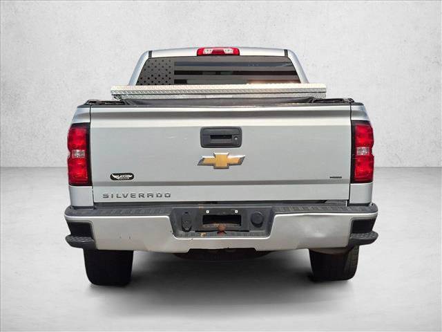 Used 2017 Chevrolet Silverado 1500 Custom w/ Custom Convenience Package RWD image 6