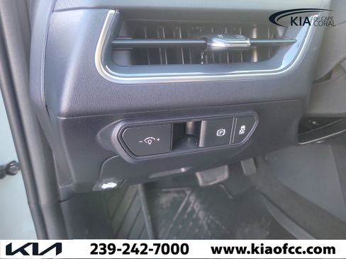 New 2026 Kia K4 EX w/ GT-Line Sunroof Package FWD image 26