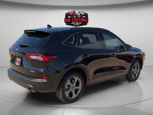 Used 2025 Ford Escape ST-Line image 7