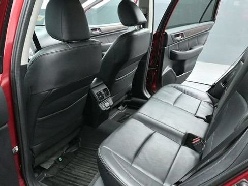Used 2019 Subaru Outback 2.5i Limited AWD/4WD image 12