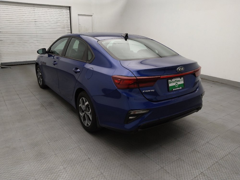 Used 2020 Kia Forte LXS FWD image 5