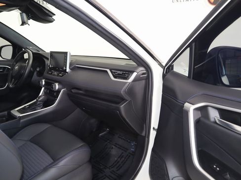 Used 2021 Toyota RAV4 XSE image 49