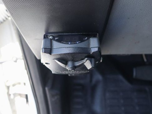 Used 2016 Ford F650 2WD Crew Cab Super Duty image 20