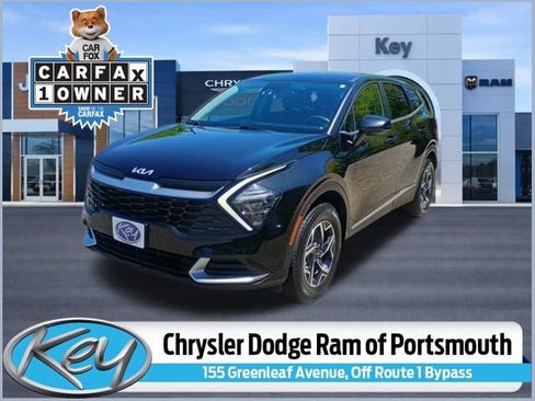 Used 2023 Kia Sportage LX AWD/4WD image 1