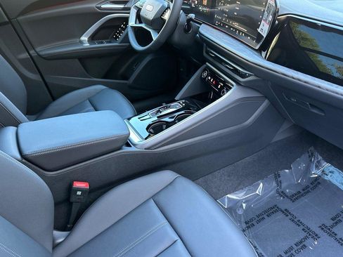 New 2025 Audi Q5 Premium Plus w/ Premium Plus image 15