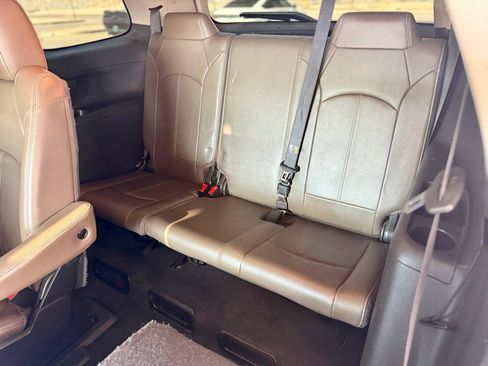 Used 2016 GMC Acadia SLT w/ Premium Edition FWD image 12