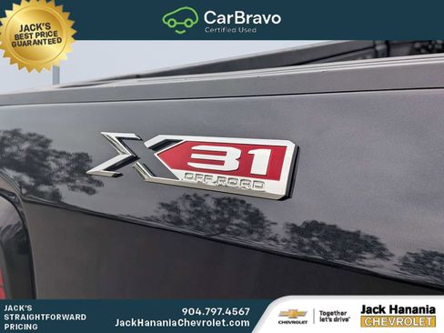 Certified 2022 GMC Sierra 1500 Elevation w/ Preferred Package AWD/4WD image 13