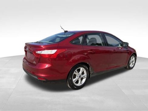 Used 2014 Ford Focus SE FWD image 3