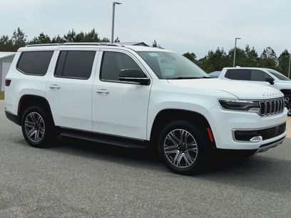 Used 2024 Jeep Wagoneer Series II w/ Flexible Seating Group