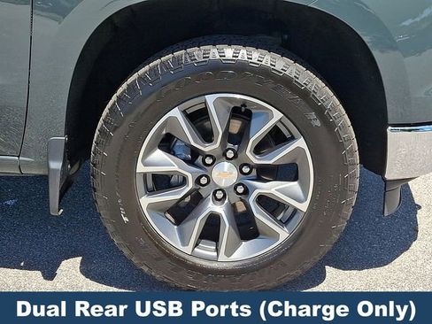 Used 2025 Chevrolet Silverado 1500 LT AWD/4WD image 10