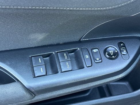 Used 2019 Honda Civic EX image 14