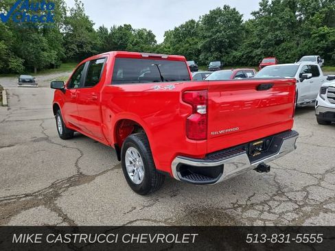 Used 2025 Chevrolet Silverado 1500 LT AWD/4WD image 3