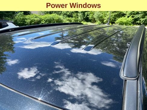Used 2025 Jeep Compass Trailhawk AWD/4WD image 9